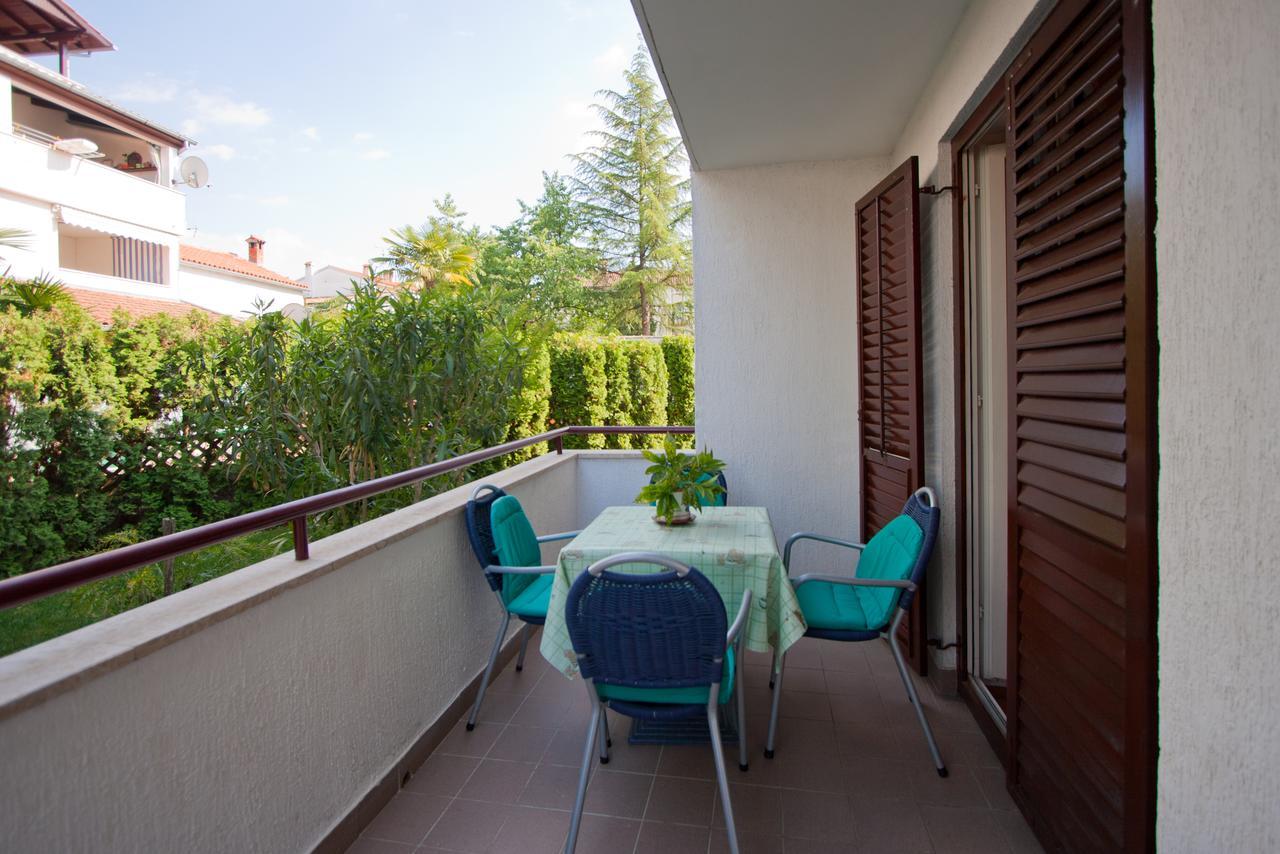 Apartments Neda Poreč Exterior foto